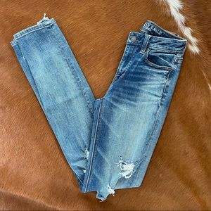 American Eagle Vintage High Rise Slim Jean
